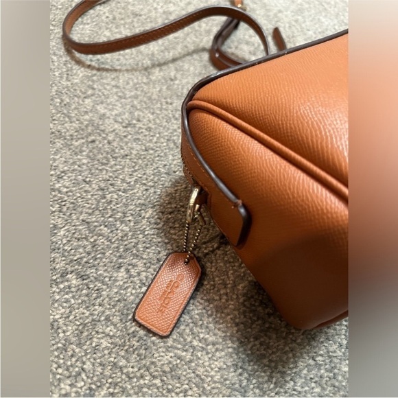 Coach Bennett Crossbody Leather Bag classic brown perfect for fall - Picture 3 of 4